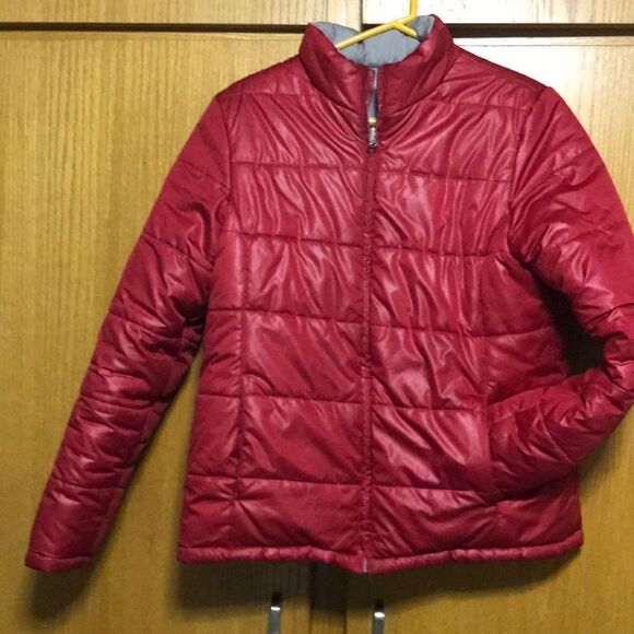 COPY - Red/gray reversible puffer jacket, medium - Picture 1 of 2